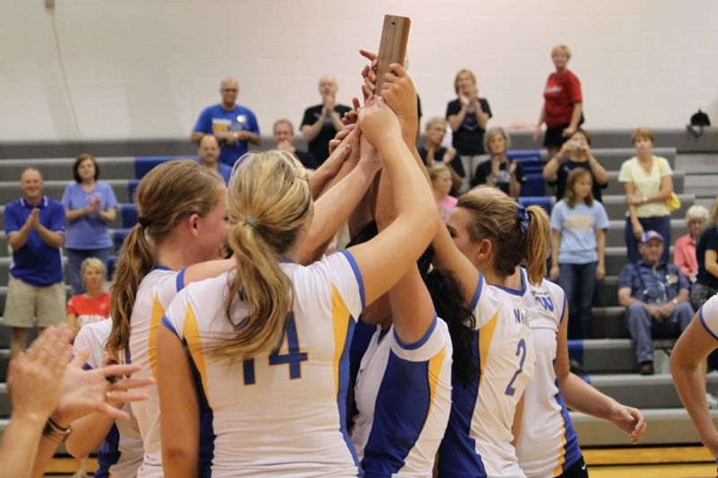 Wahoo Public Schools Warrior Volleyball Ends 2011 Season with 2111 Record