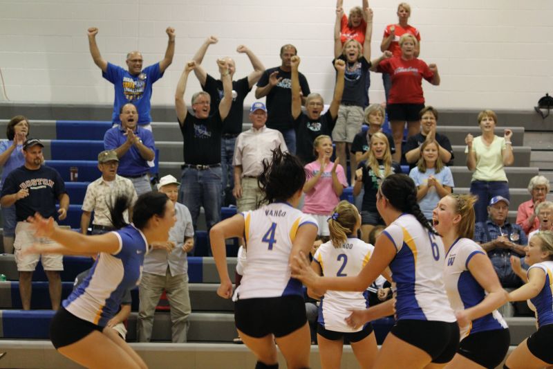 Wahoo Public Schools Warrior Volleyball Ends 2011 Season with 2111 Record